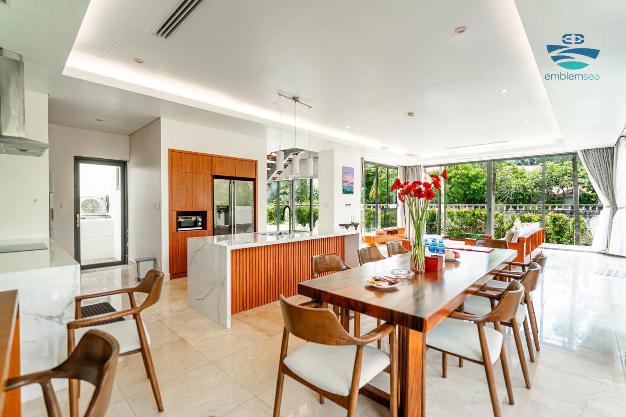 The Ocean Suites Da Nang Exterior photo