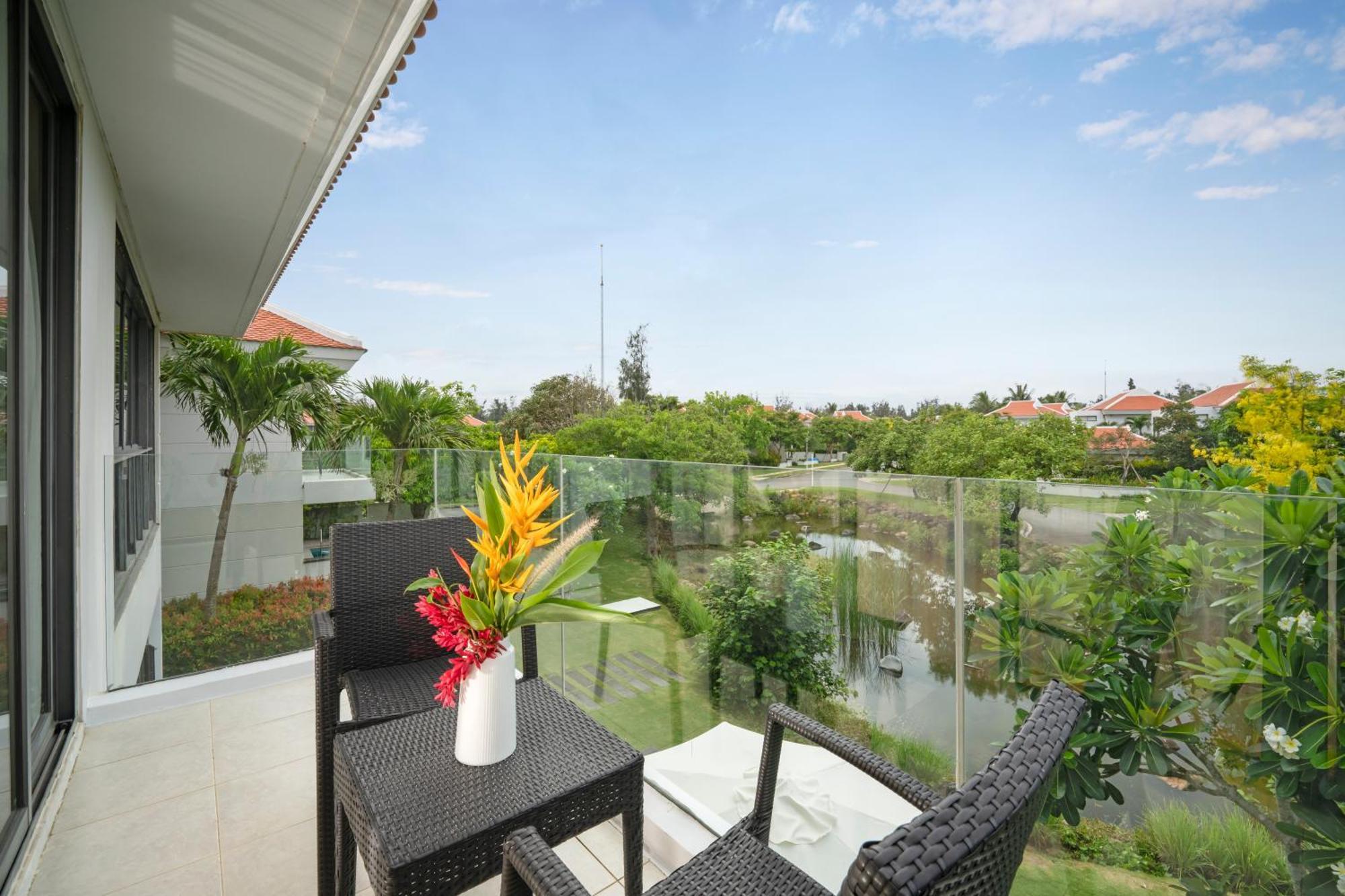 The Ocean Suites Da Nang Exterior photo