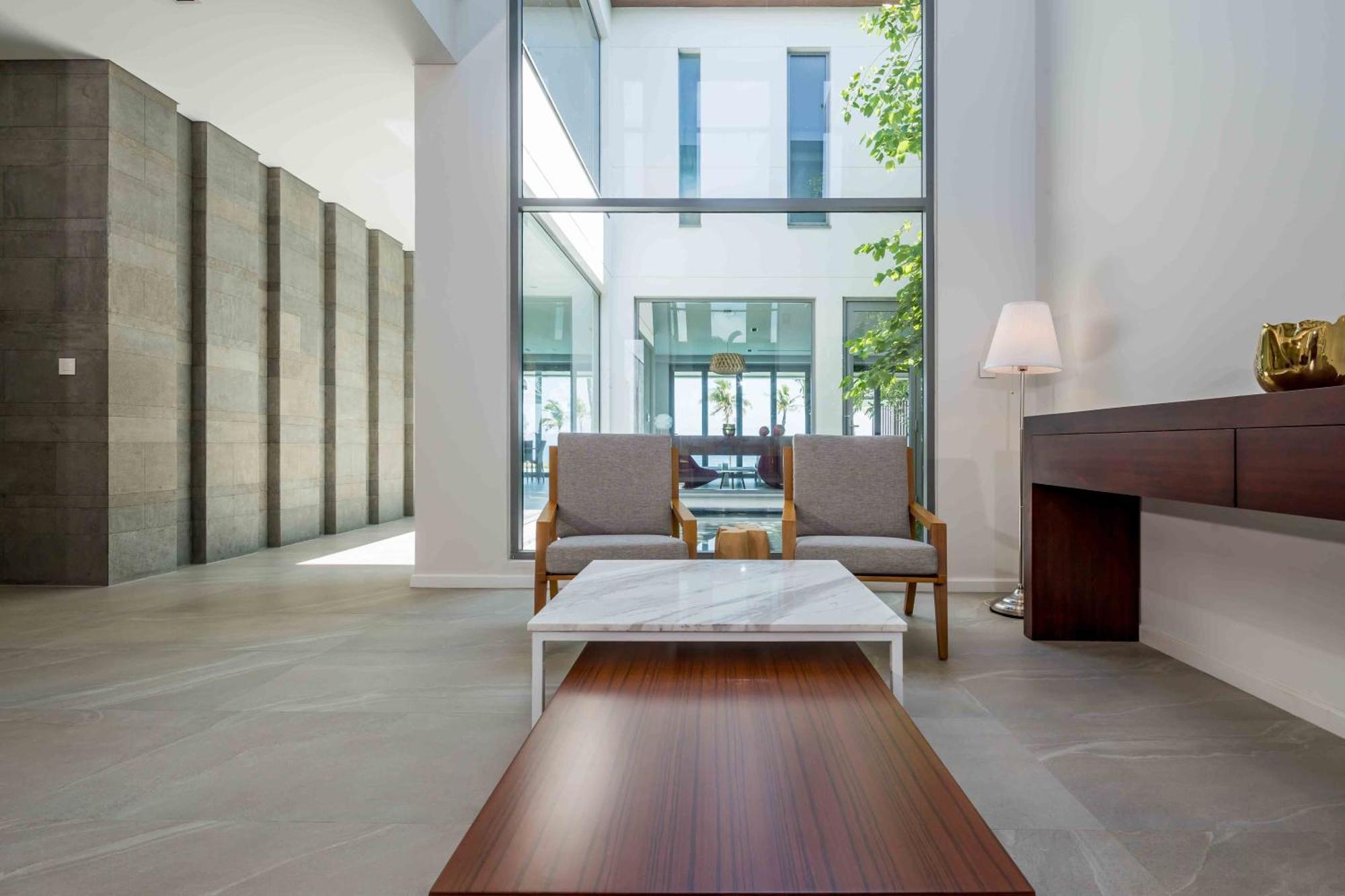 The Ocean Suites Da Nang Exterior photo