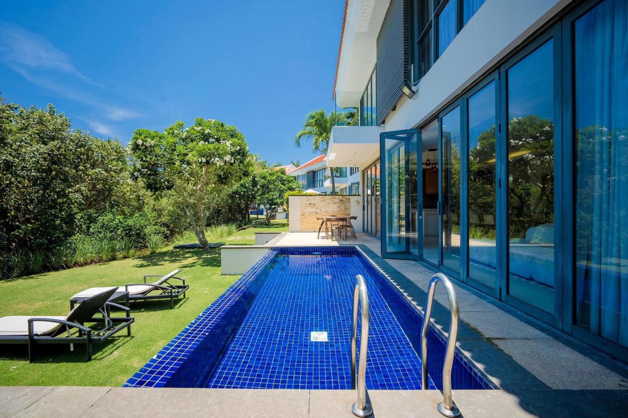 The Ocean Suites Da Nang Exterior photo